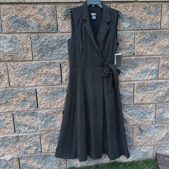 DKNY
Women's Printed Tie-Waist Sleeveless A-Line Dress - Picture 11 of 11